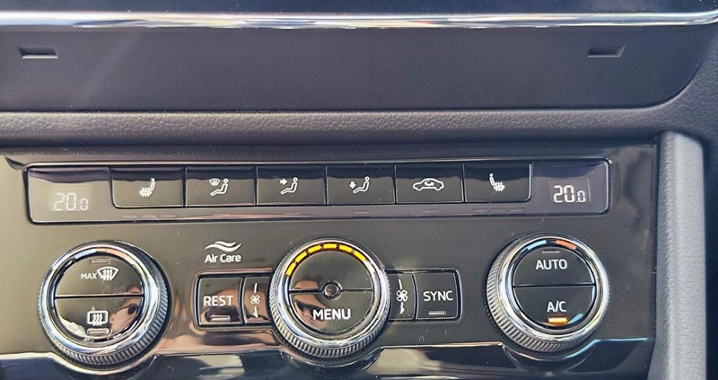 Skoda Superb cena 172900 przebieg: 15725, rok produkcji 2023 z Pogorzela małe 407
